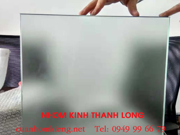 3 Tiêu chí chọn đơn vị cắt kính cường lực Quận 1 Tphcm tại nhà uy tín – an toàn, đúng hẹn 3 giá cắt kính cường lực Quận 1 Tphcm