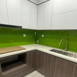 Giới thiệu 5 đơn vị lắp kính ốp bếp Quận 8 Tphcm trọn gói: Thi công nhanh, gọn sạch, không phát sinh 1 kinhopbepquan8